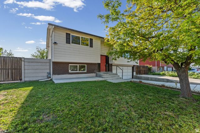 789 N Sir Philip Dr
                     MLS #2157279