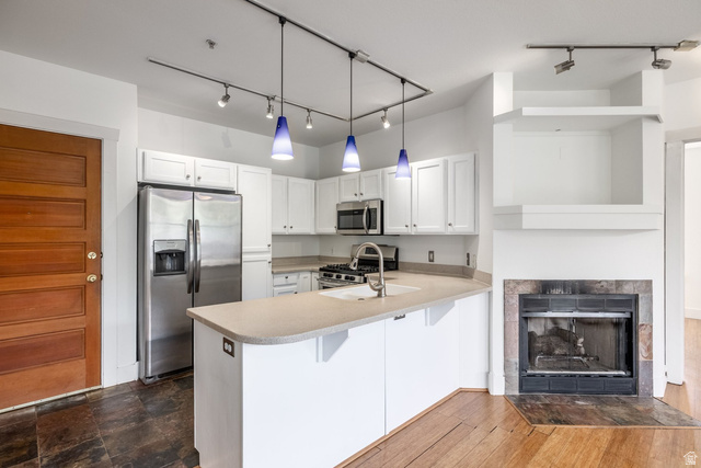 8430  Pointe Rd #g11
                     MLS #2157316