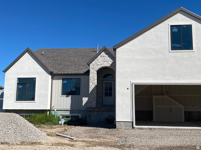 4676 W 75 N #401
                     MLS #2157422