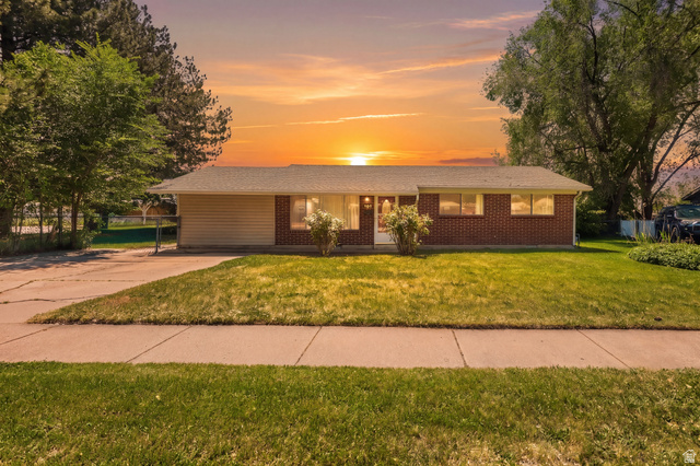 181 W Francis Ave
                     MLS #2157488