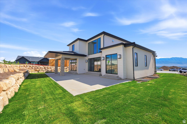 353 N Barlow Ct
                     MLS #2157535