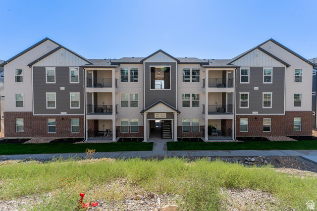 863 N Coulsen Dr #h302
                     MLS #2157550