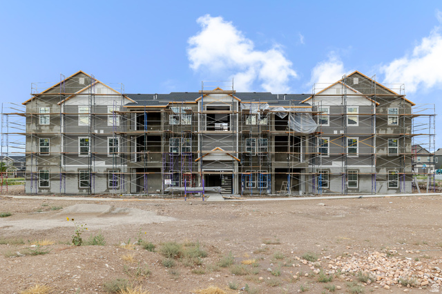 12718 S Polk Creek Ln #d202
                     MLS #2157607