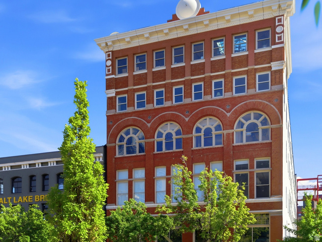 159 W Broadway  #409
                     MLS #2157617
