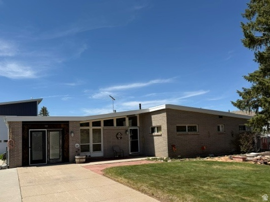 105  3rd Ave
                     MLS #2157654