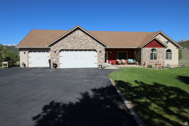 19638 S Buckskin Cir
                     MLS #2157661