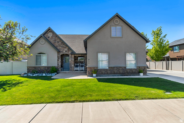 211 N 3000 W
                     MLS #2157710