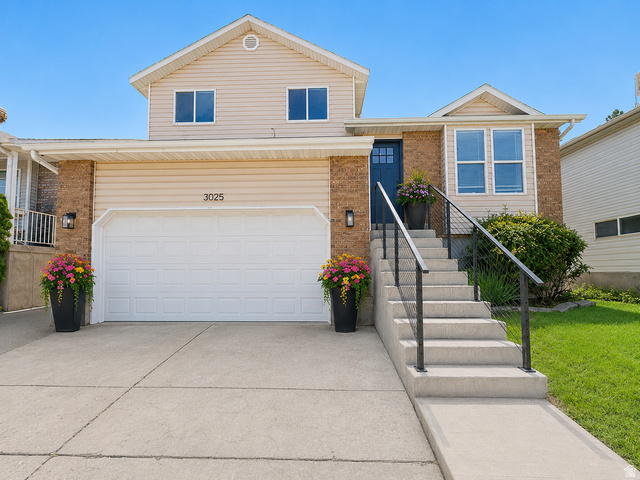 3025 W Westcove Dr
                     MLS #2157752