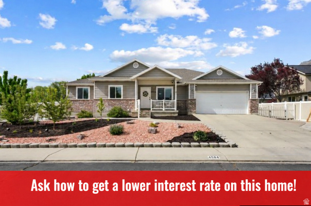 4584 W Carriage Ln
                     MLS #2157849