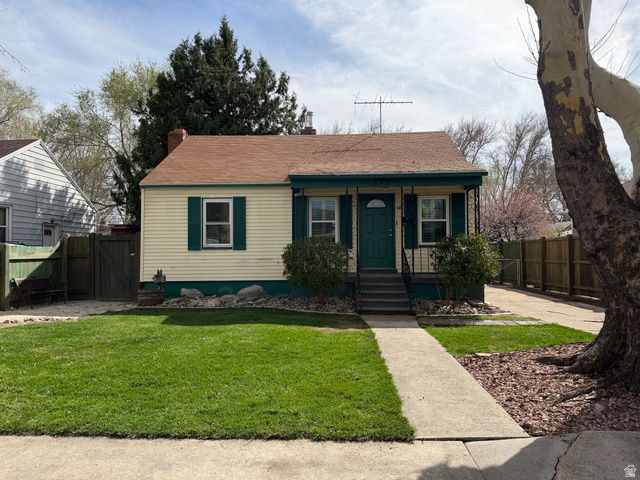123  Mond St
                     MLS #2157869