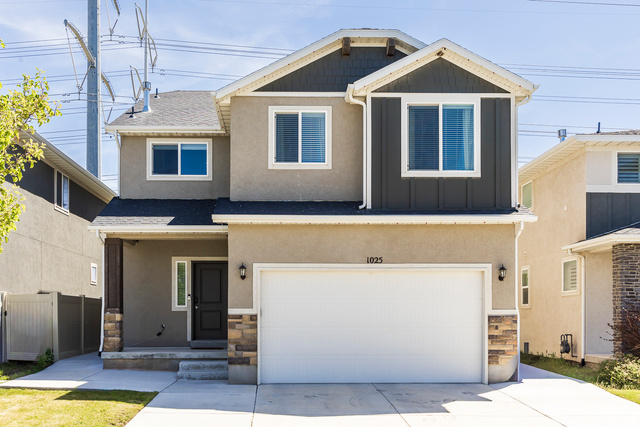 1025 W Coyote Gulch Way
                     MLS #2157880