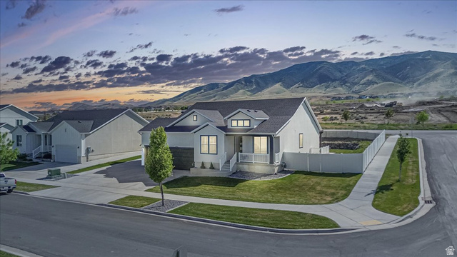 2993 S Yellow Bill Dr
                     MLS #2157911