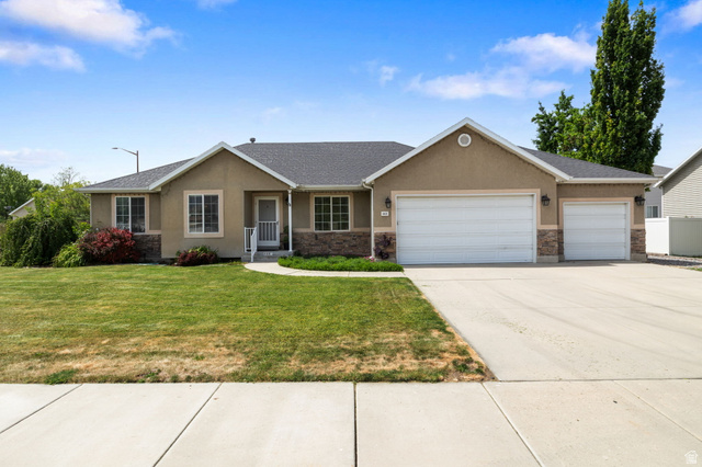 449 N 100 W
                     MLS #2157927