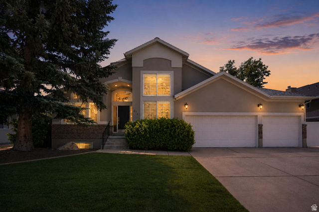 926 E Tahnia Park Cir
                     MLS #2157993