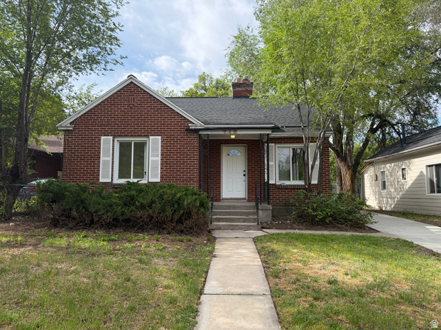 719  29th St
                     MLS #2158014