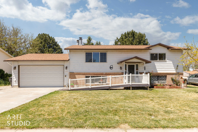 1131 N 575 W
                     MLS #2158075