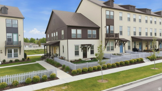 5793 W Lake Ave
                     MLS #2158110