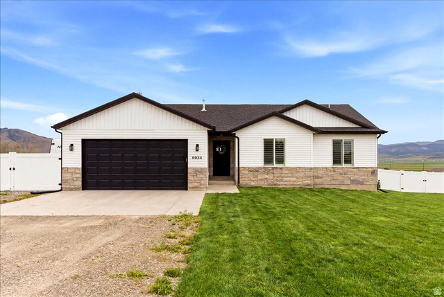Main photo for 8924 W 26000 N
