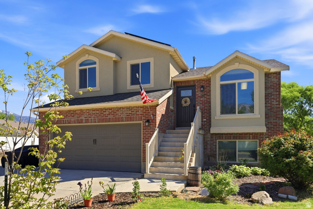 257 E 1100 N
                     MLS #2158136