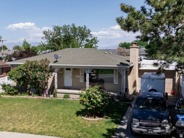 3233 S Jean St
                     MLS #2158218