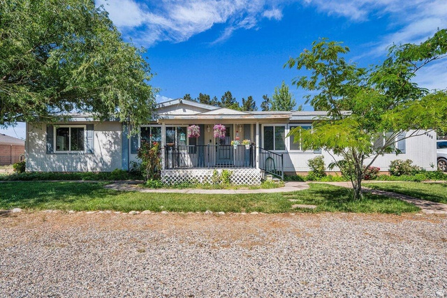 Main photo for 1614 S Chaparell Dr