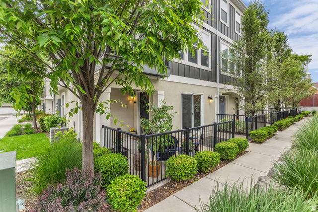 5626 S Justice Howe Ln #1
                     MLS #2158266