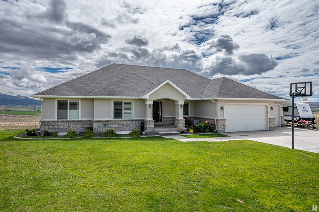 Main photo for 351 W Skyline Dr