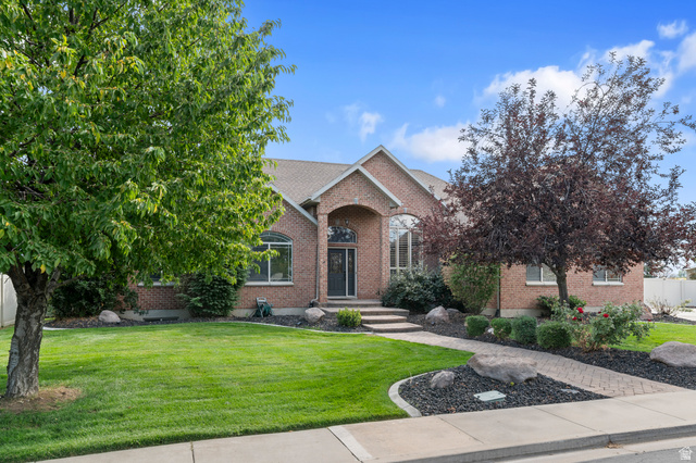 1501 W Elk Cir
                     MLS #2158331