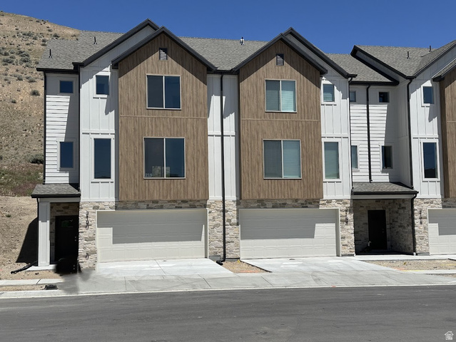 2220 W Cape Fox Way #214
                     MLS #2158354