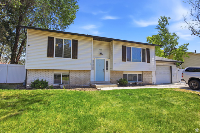 180 E 900 S
                     MLS #2158360
