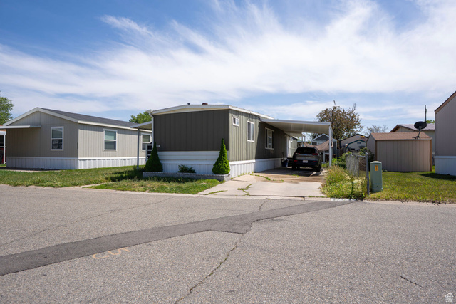 1147 W Linda Dr
                     MLS #2158383