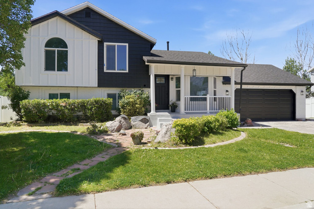 2289 N Sunset Dr
                     MLS #2158421