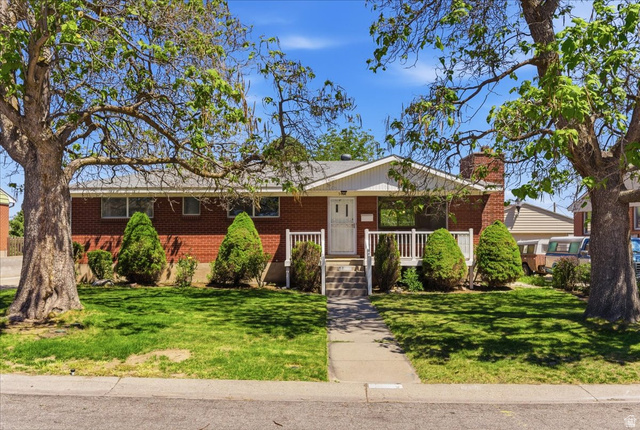 5466  Paulette Ave
                     MLS #2158438