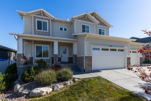 1683 W Packsaddle Cir
                     MLS #2158441