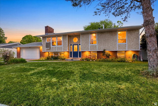 2811 W Lastrada Way
                     MLS #2158508