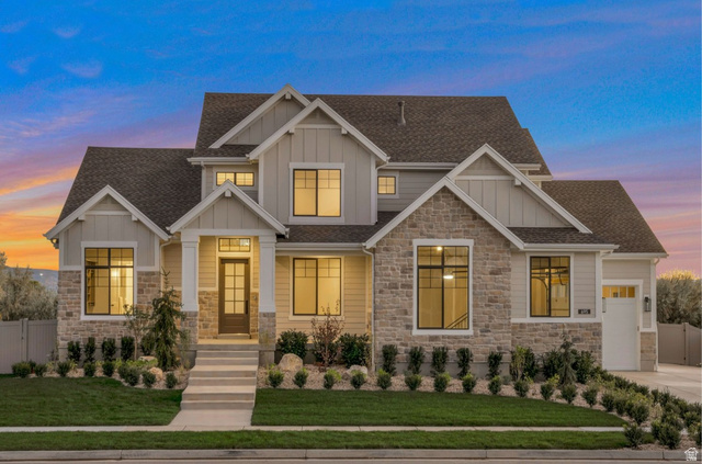 695 W Hidden Farm Dr
                     MLS #2158613