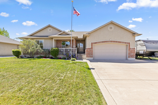 Main photo for 653 W 3550 S