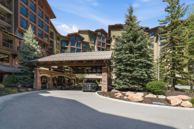 3855 N GRAND SUMMIT DR 424 Q3, Park City