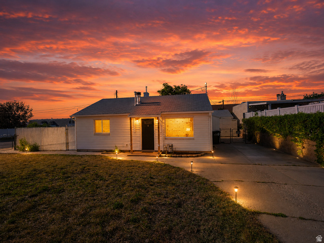 513  Highland Dr
                     MLS #2158677