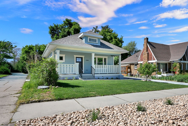 1065 E 21 St
                     MLS #2158768
