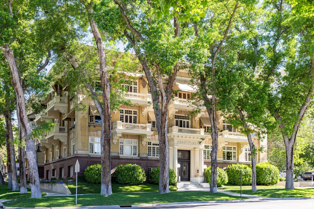 839 E South Temple  #204
                     MLS #2158981