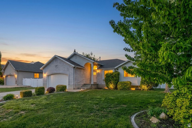 2104 W 2200 S
                     MLS #2159006