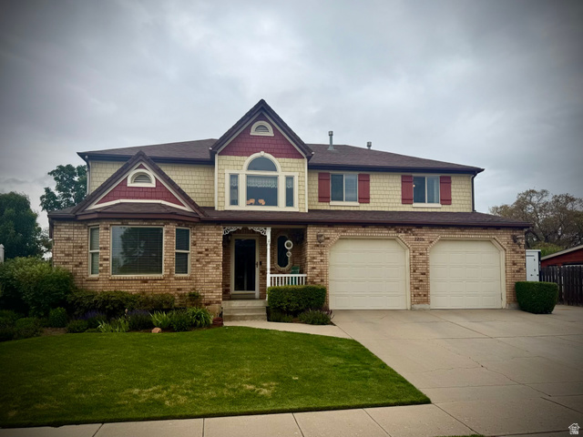 2205 E Sunset Dr
                     MLS #2159035