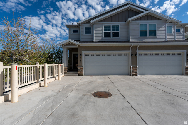 Main photo for 1303 E Weyburn Ln