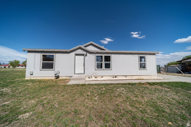 Main photo for 117 S Maple St