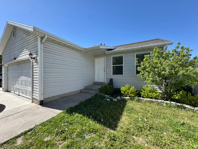 1614 W Eisenhower Way
                     MLS #2159157