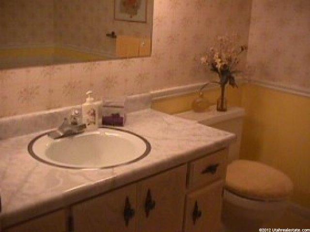 9725 S 285 E, Sandy, UT 84070 — photo 6