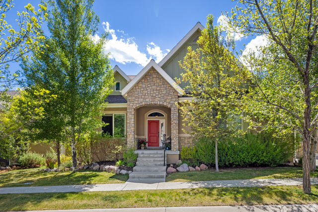 515 W Heritage Way #58
                     MLS #2159282