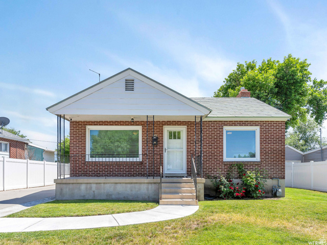 356 E Belview Ave
                     MLS #2159334
