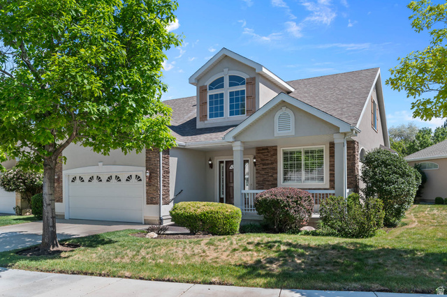 1417 E Blacksmith Ln
                     MLS #2159376